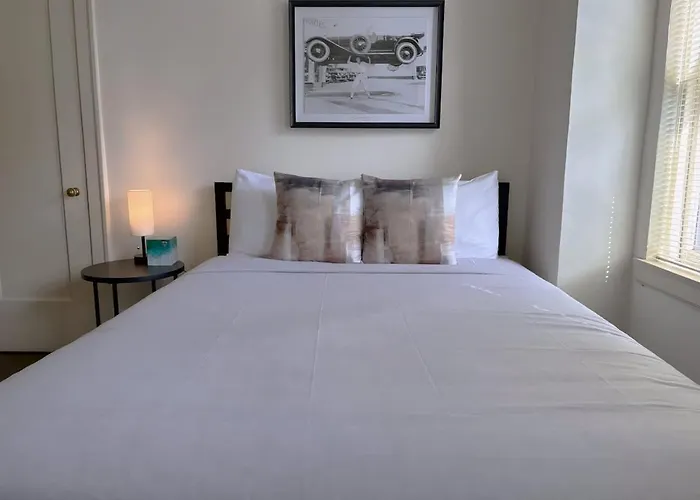 Chic Vintage In The Gold Coast - Sp 1205